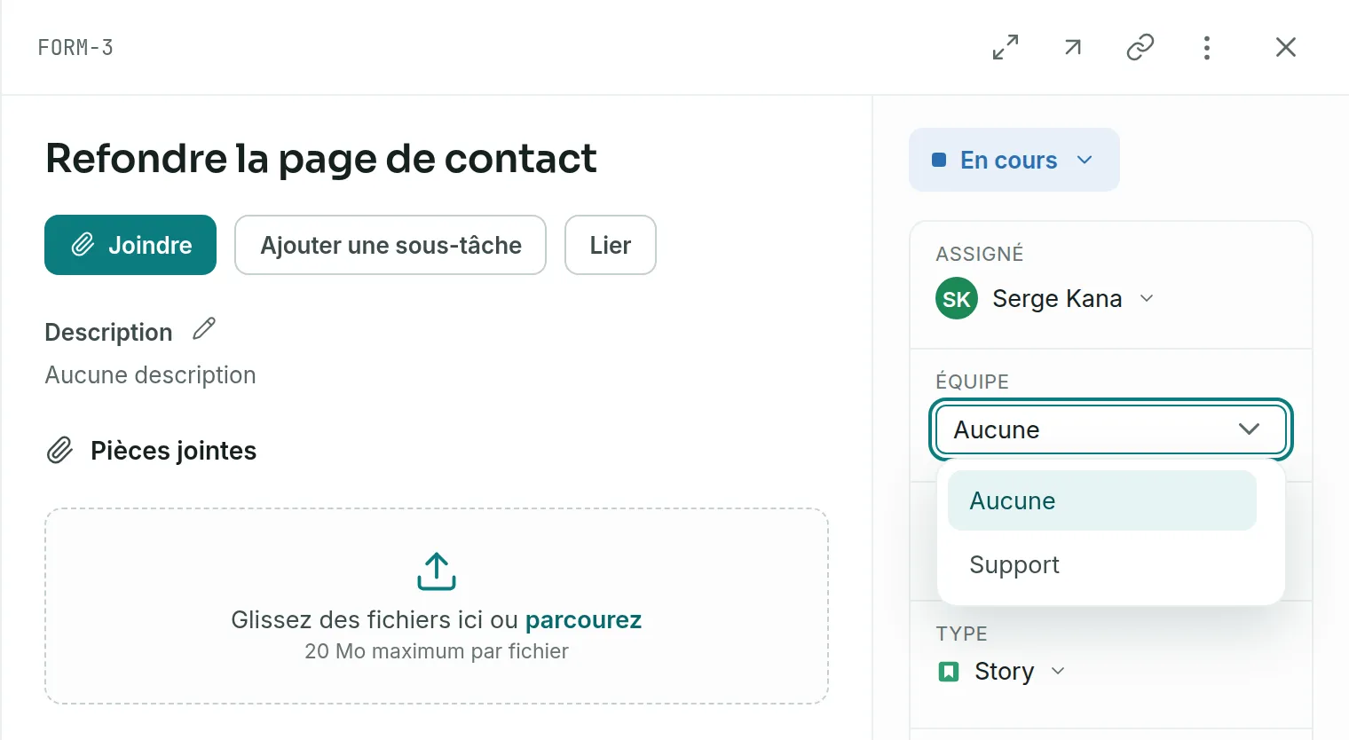 Le panneau du ticket FORM-3, avec la liste du champ Équipe ouverte sous l’assigné et ses deux choix, Aucune et Support.